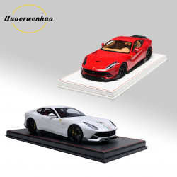 Runner 1/18 Ferrari F12 DMC
