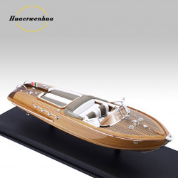 VMB 1:18 Riva Aquarama resin model