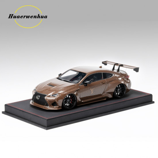 Runner 1:18 Pandem Lexus RC-F