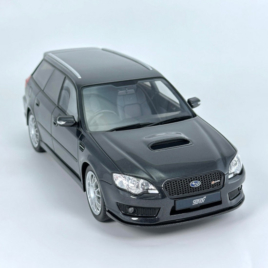 DNA 1:18 Subaru S402 traveling car  4 colors  