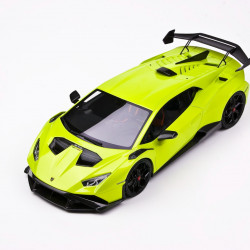 Runner 1/18 Lamborghini huracan STO Novitec  