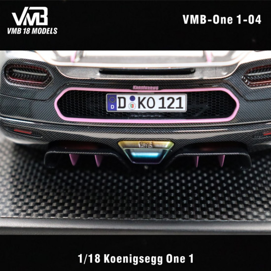 VMB × Miniature Planet — 1/18 Koenigsegg One:1 JC Carbon Pink