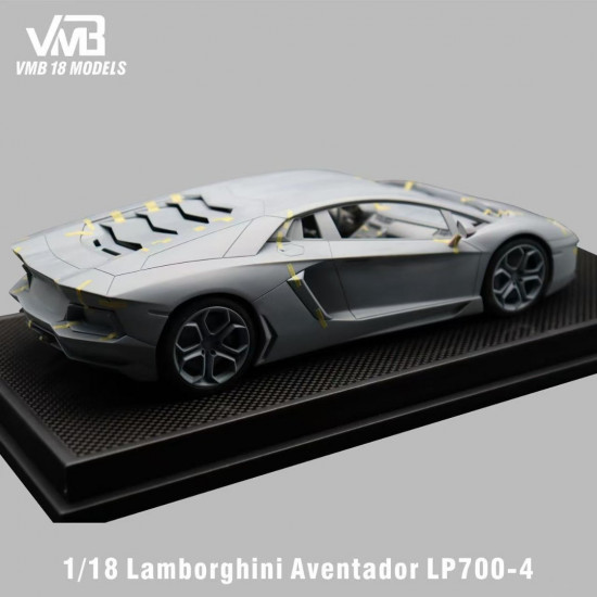 VMB 1/18 Lamborghini LP700-4