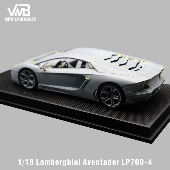 VMB 1/18 Lamborghini LP700-4